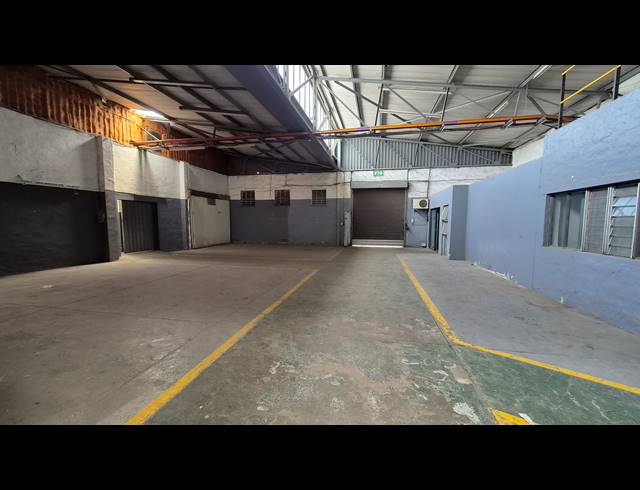 370M² WAREHOUSE TO LET IN ISANDO